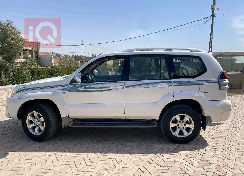 تويوتا لاندكروزر برادو